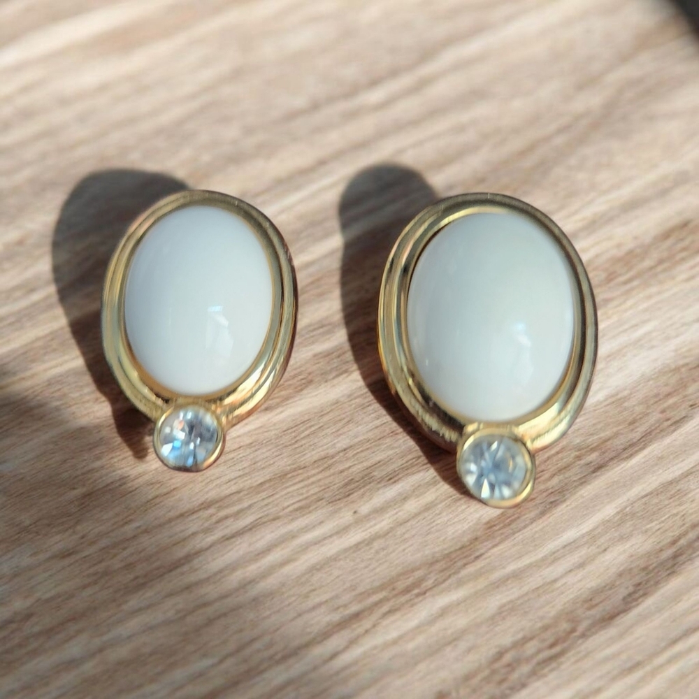 Givenchy Gold-plated Clip-On Vintage Earrings